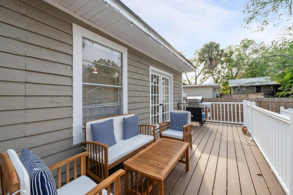 Apartment Modern Moroccan W/ Firepit, Bbq + Game Room! *